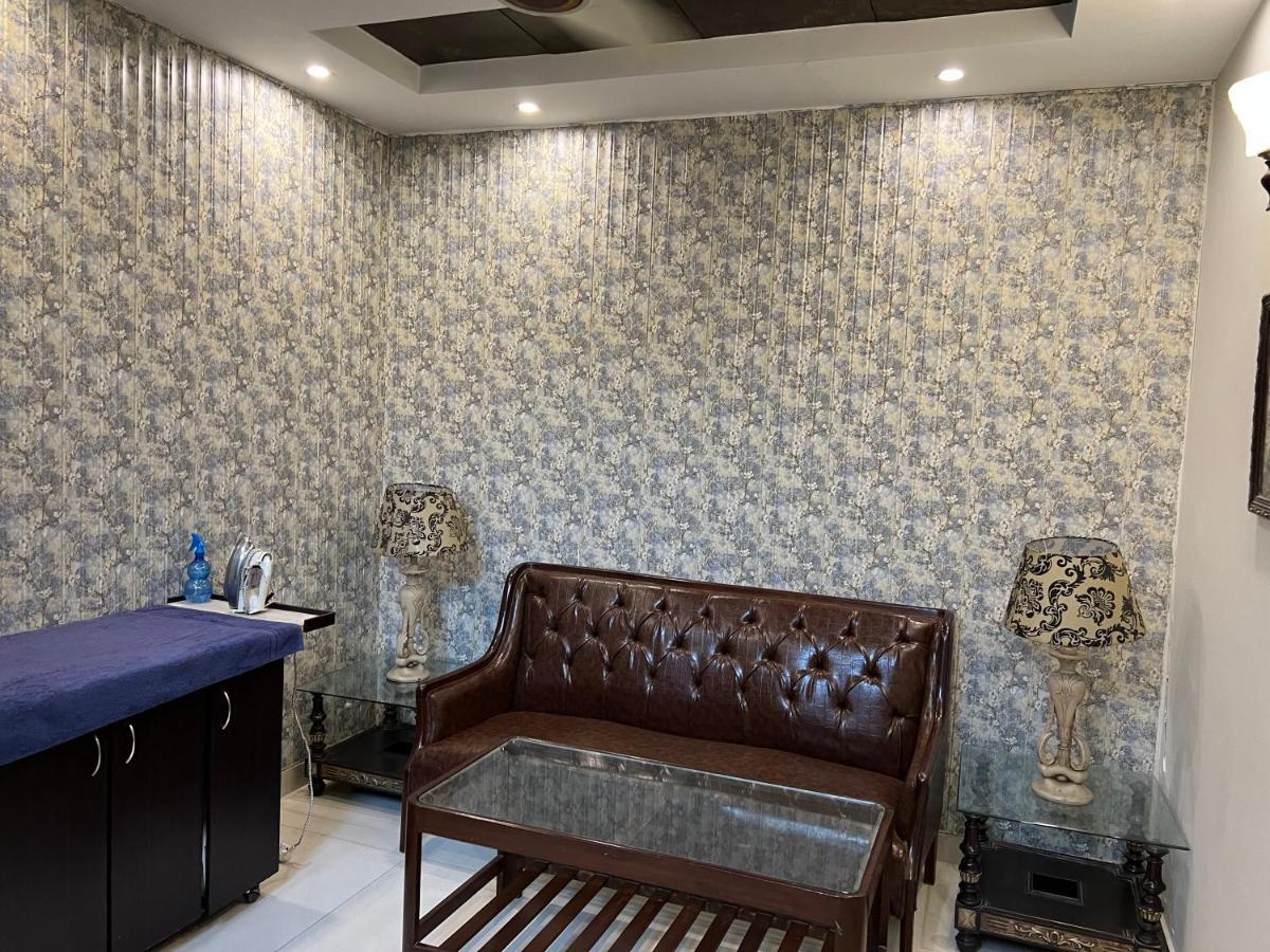 Vactional Villa Dha Phase 6 Lahore ,Three Bed Room Full House Exteriér fotografie