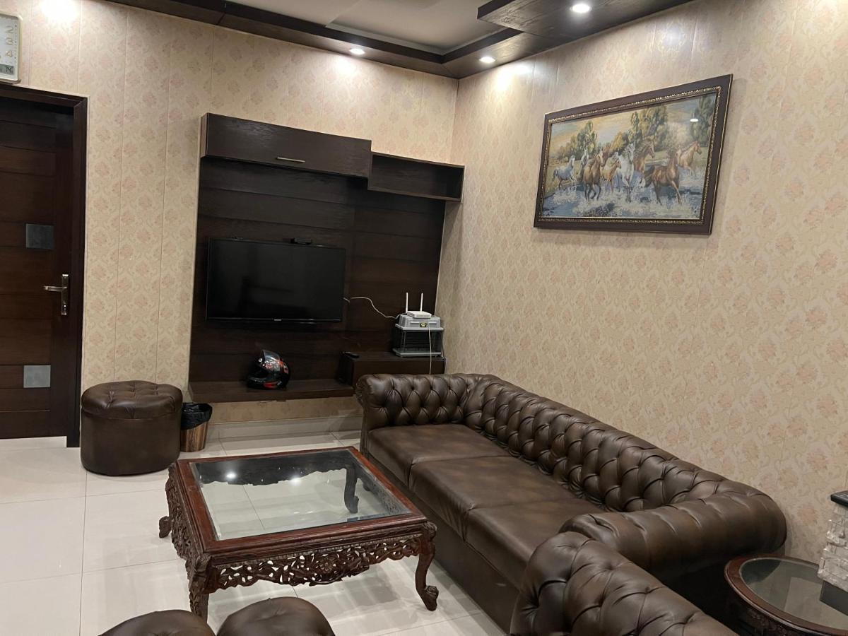 Vactional Villa Dha Phase 6 Lahore ,Three Bed Room Full House Exteriér fotografie