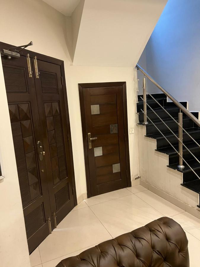 Vactional Villa Dha Phase 6 Lahore ,Three Bed Room Full House Exteriér fotografie