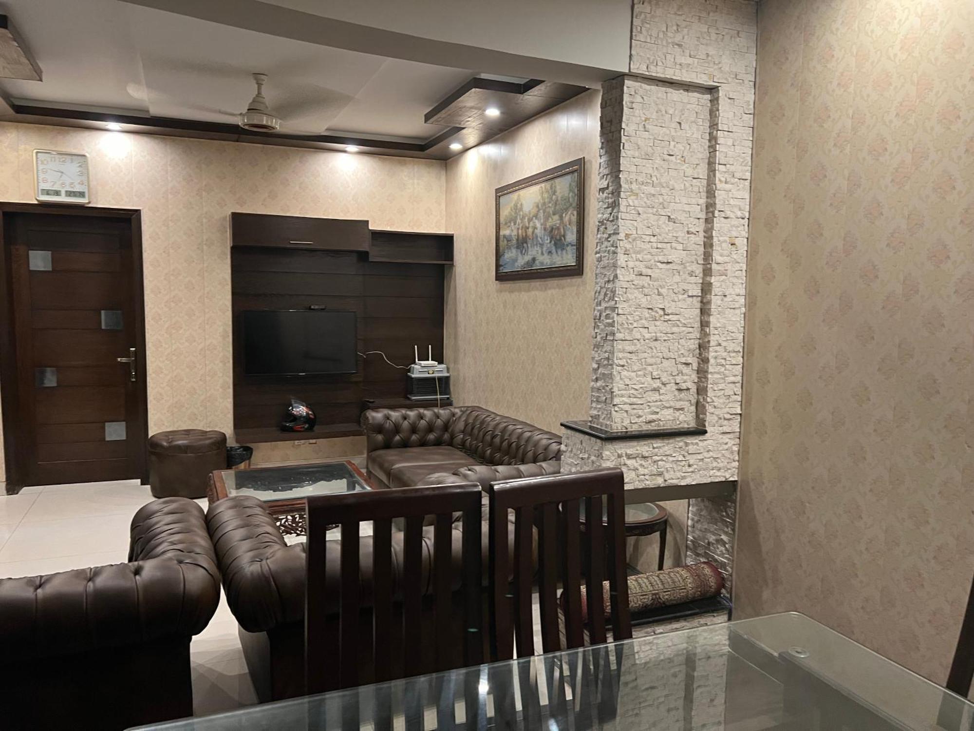 Vactional Villa Dha Phase 6 Lahore ,Three Bed Room Full House Exteriér fotografie